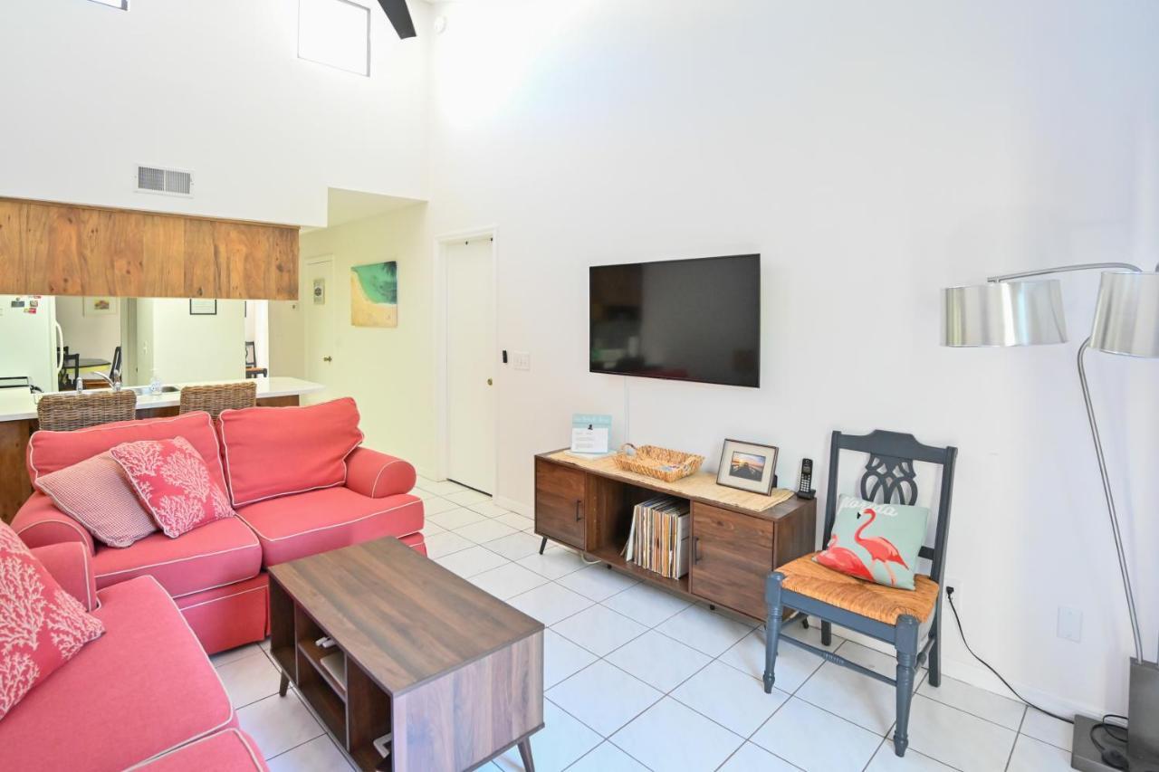 Satellite Beach Townhome With Patios 2 Mi To Beach Extérieur photo