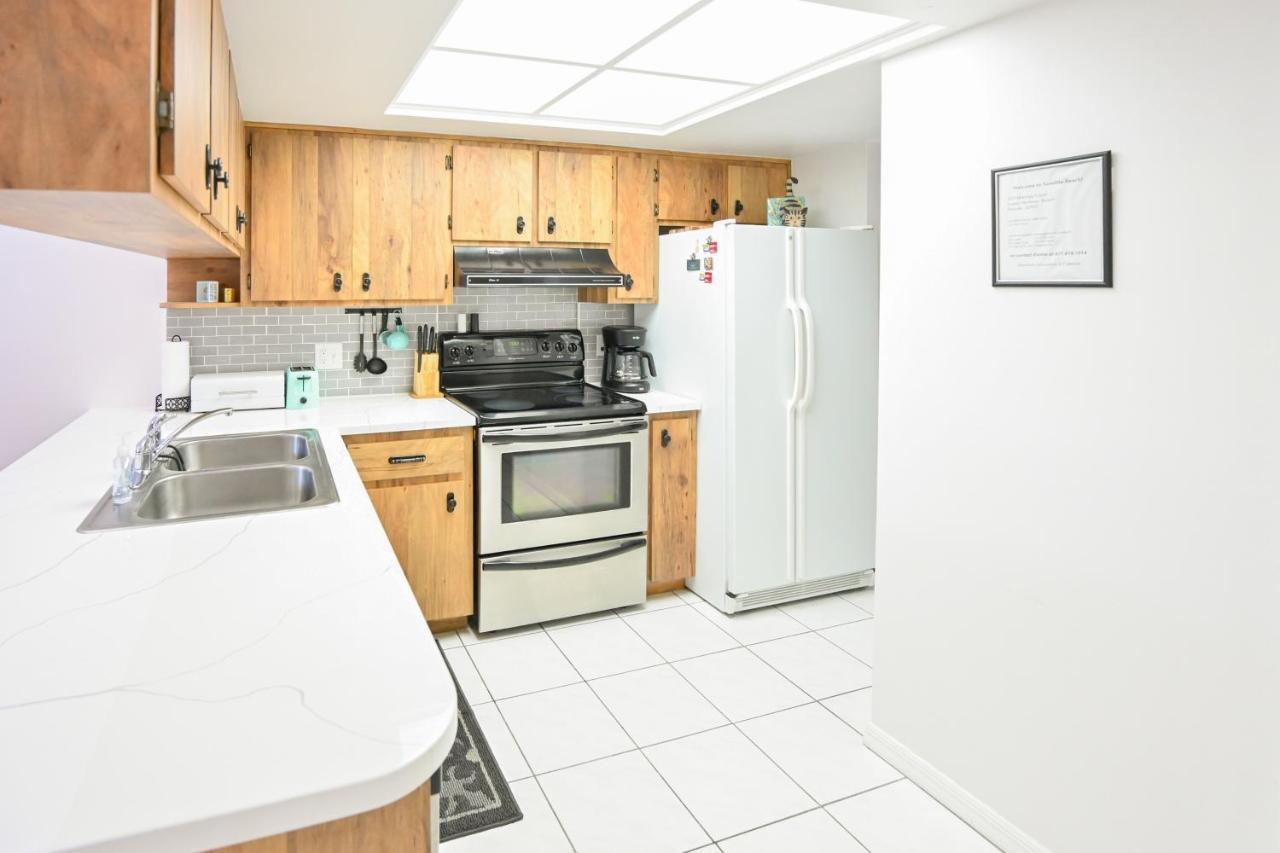 Satellite Beach Townhome With Patios 2 Mi To Beach Extérieur photo