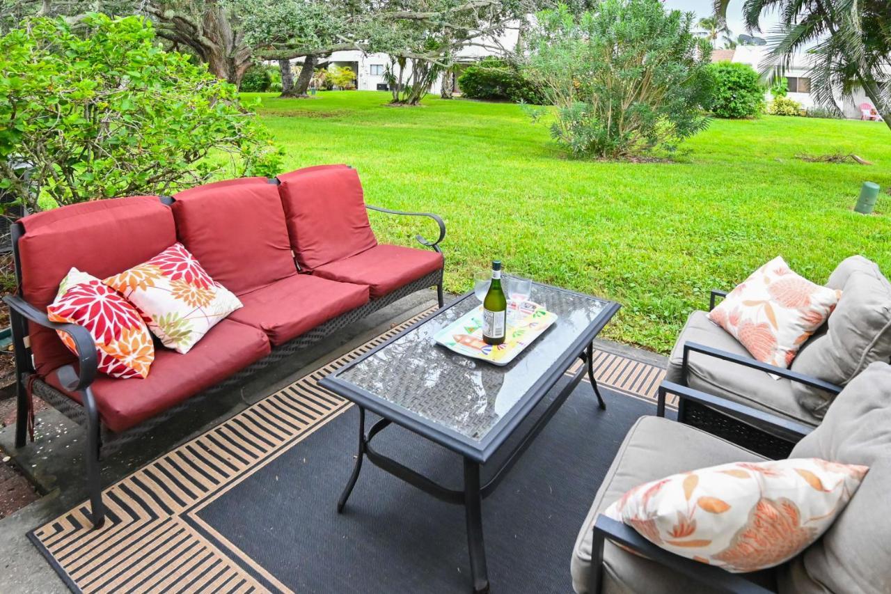 Satellite Beach Townhome With Patios 2 Mi To Beach Extérieur photo