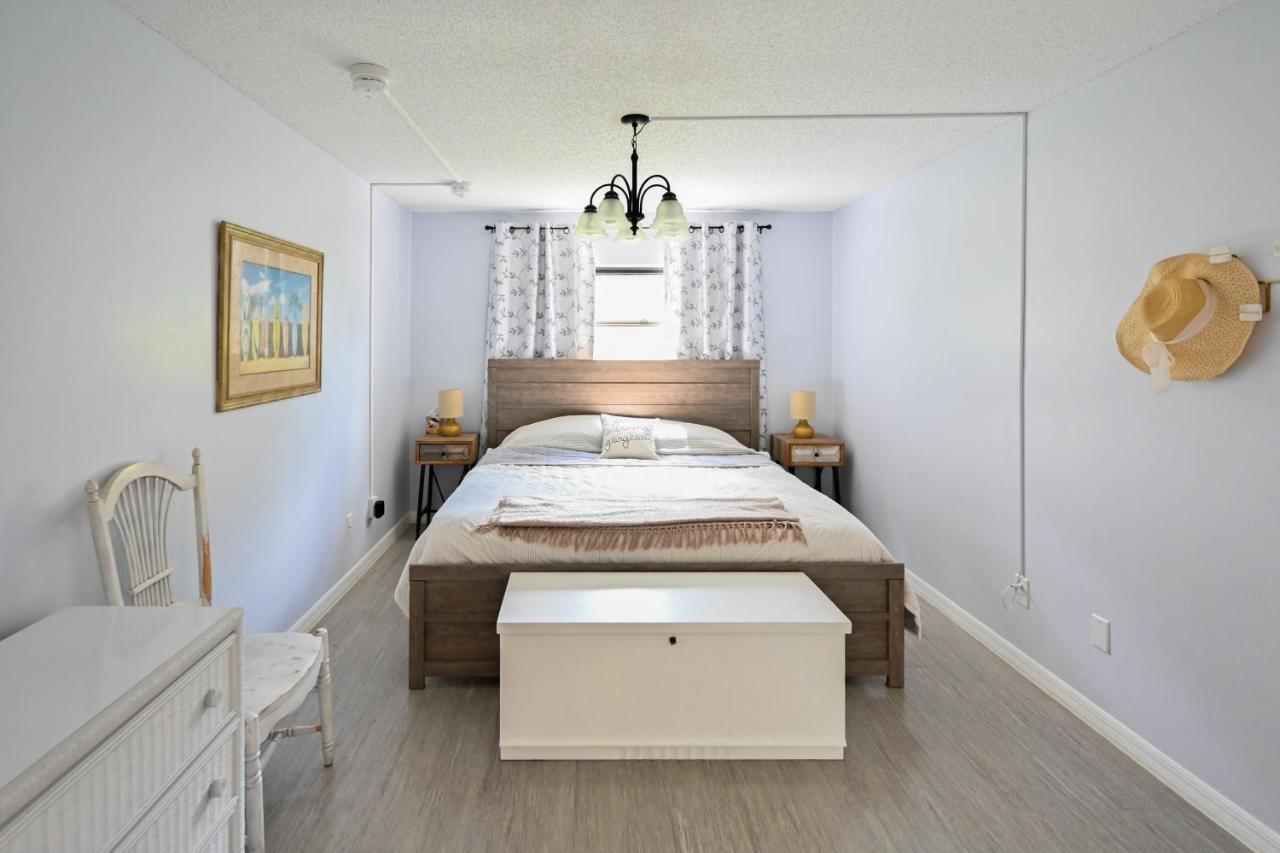 Satellite Beach Townhome With Patios 2 Mi To Beach Extérieur photo