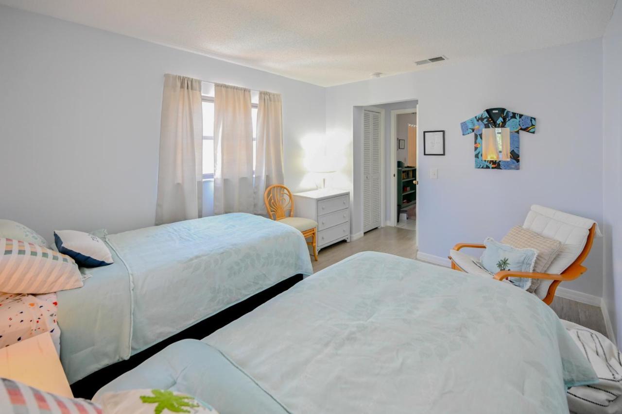 Satellite Beach Townhome With Patios 2 Mi To Beach Extérieur photo